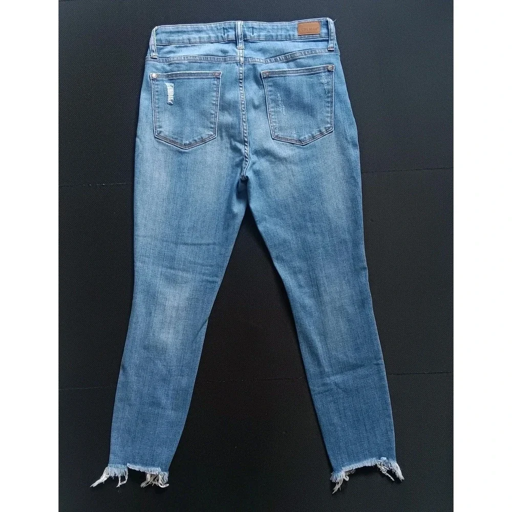 Judy Blue Skinny Fit Jeans Size 30 Distressed Blue Denim Medium Wash